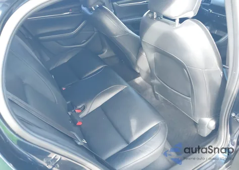 2019 Mazda Mazda3 Preferred Package from USA, damaged, VIN JM1BPAMM5K1137875